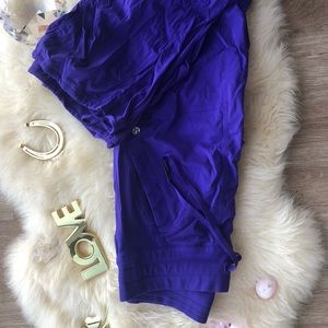 Lululemon Athletica Unlined Mid-Rise Studio Pant II in RARE Bruised Berry Purple